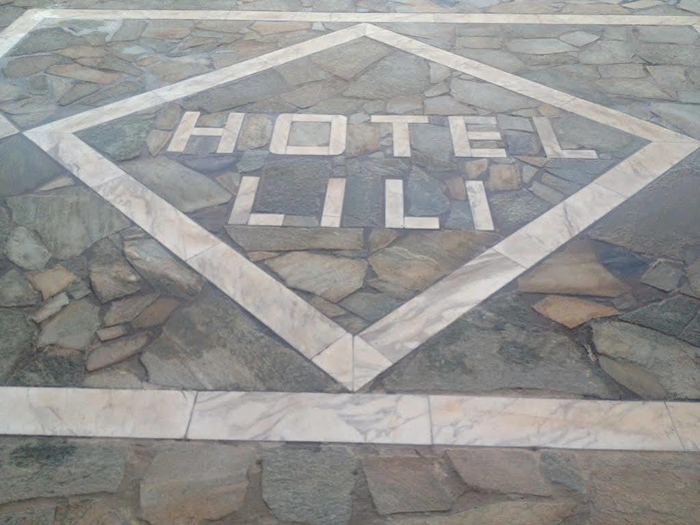 Lili Hotel Gazi Buitenkant foto